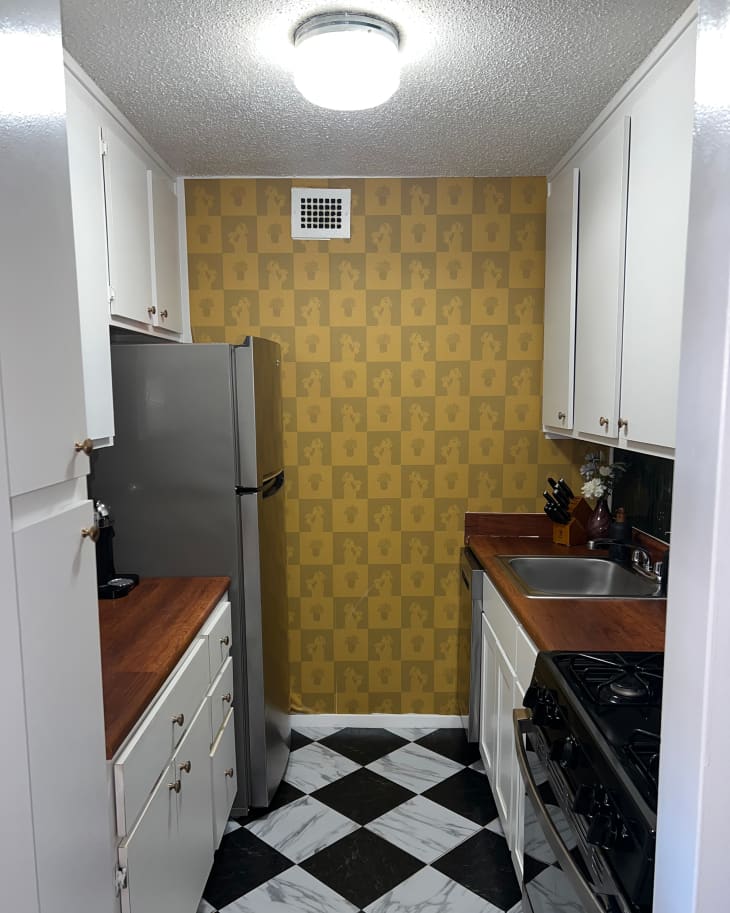 Peel off the yellow checkered wallpaper and stick it in the kitchen.