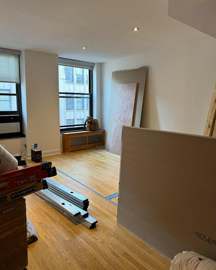 Curated visual reference: Gallery Detail: An Nyc Loft Apartment Creates A Nursery In The Corner