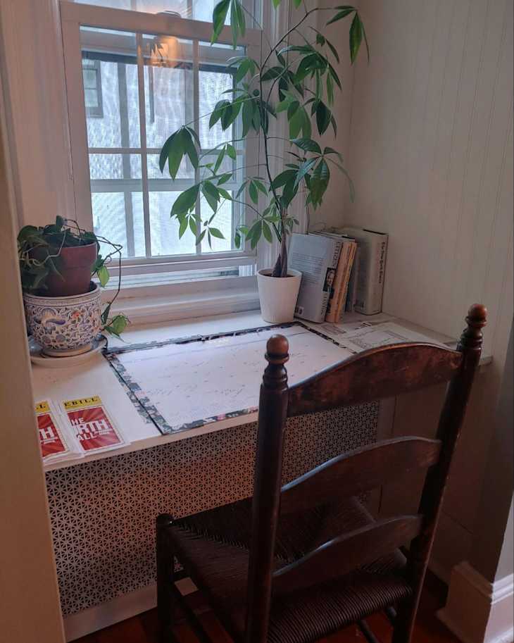 I Transformed This Bedroom Alcove into a Cozy Desk Area | Apartment Therapy