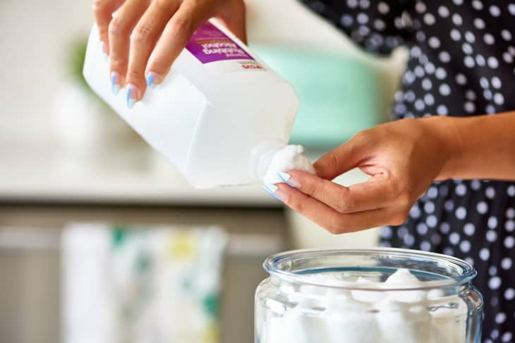32 Alternative Uses For Cleaning Supplies You Already Have ...