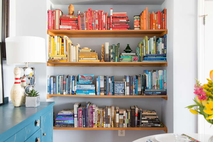 9 Creative Book Storage Hacks For Small Apartments