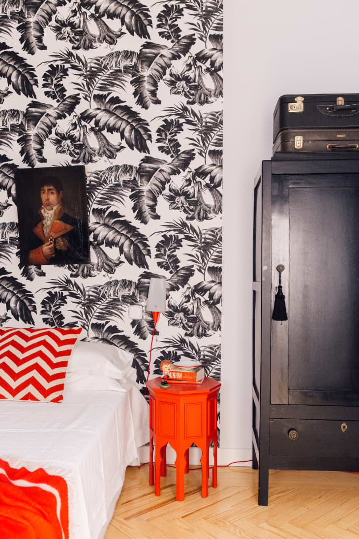 What Colors Go With Black? Try These 13 Combinations | Apartment Therapy