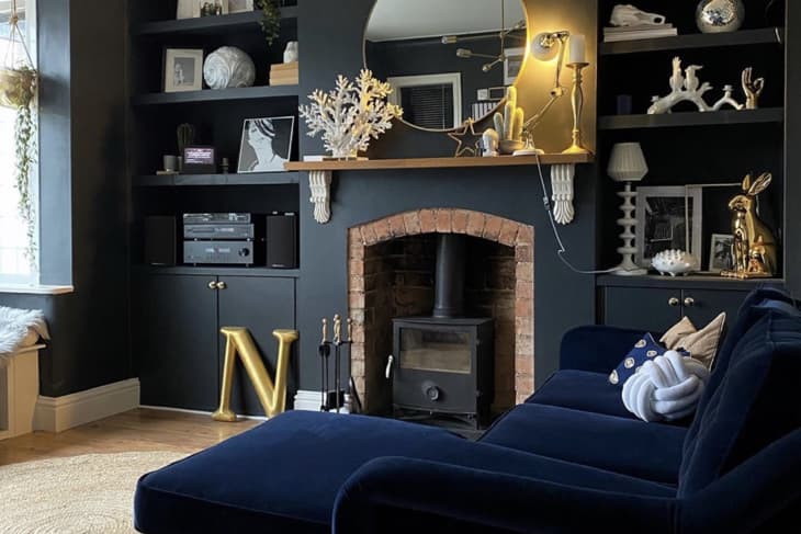 An Interesting Black And Blue Living Room Interior Design Ideas By