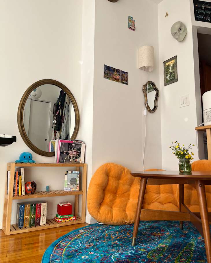 Discover Cozy Small Apartment Ideas in a Tiny NYC Studio | Apartment ...