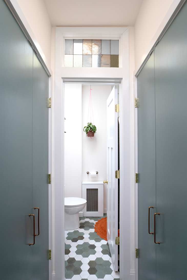 Stained Glass Transoms Are the Feature I Wish My Home Had | Apartment ...