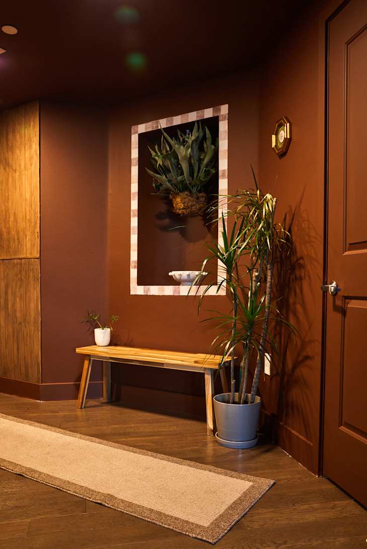 Discover Every Pretty Renter-Friendly Hack in This Apartment ...