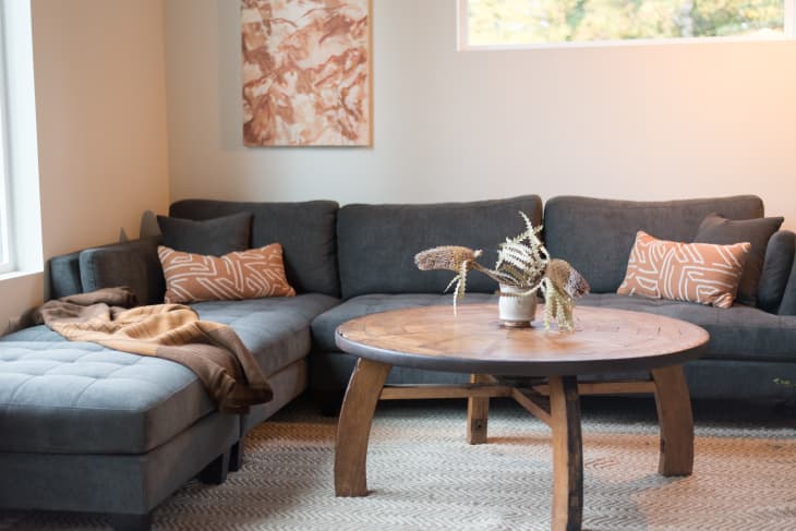 This Winter's Hottest Living Room Colors in Mentor, Ohio