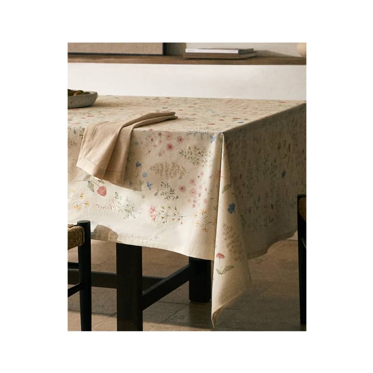 Product Image: Floral Print Tablecloth