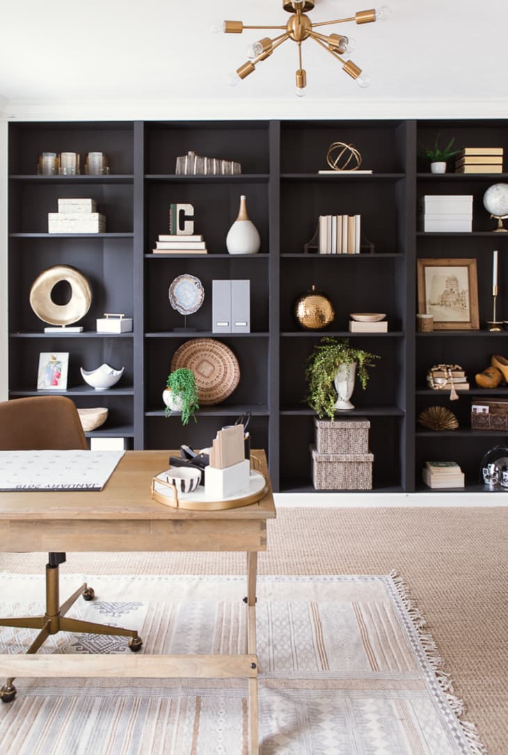 6 Tips For Functional Office Decor - From Wall Decor to Furniture Solutions