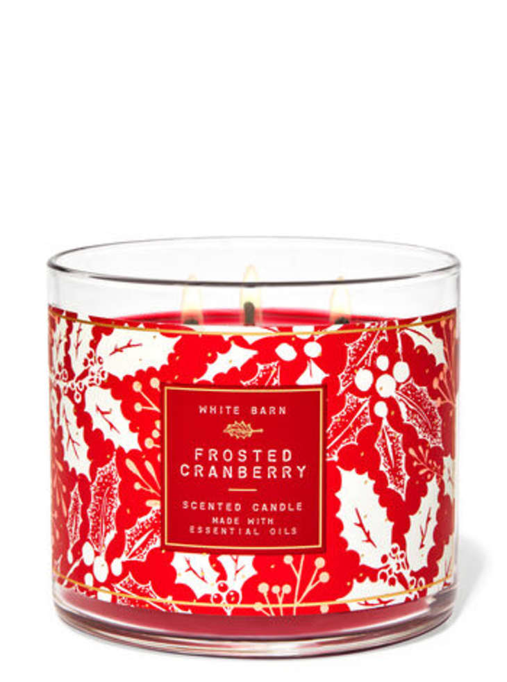 We Whisk You a Merry Christmas Candle by Bath & Body Works - Review
