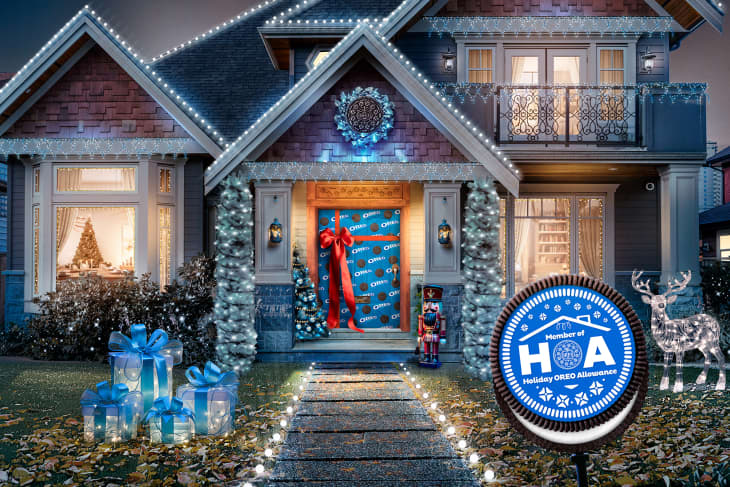 house decorated for the holidays with OREO decor, and sign that reads "OREO HOA"