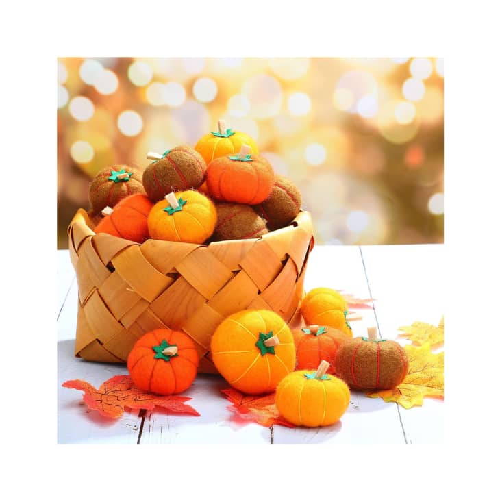 25-Piece Mini Felt Pumpkins at Amazon