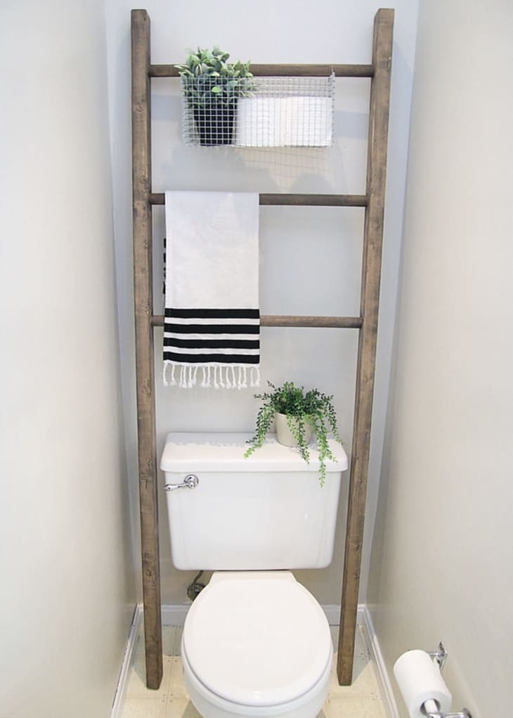 Decorating With Blanket Ladders Blanket Ladder Design Ideas Apartment Therapy