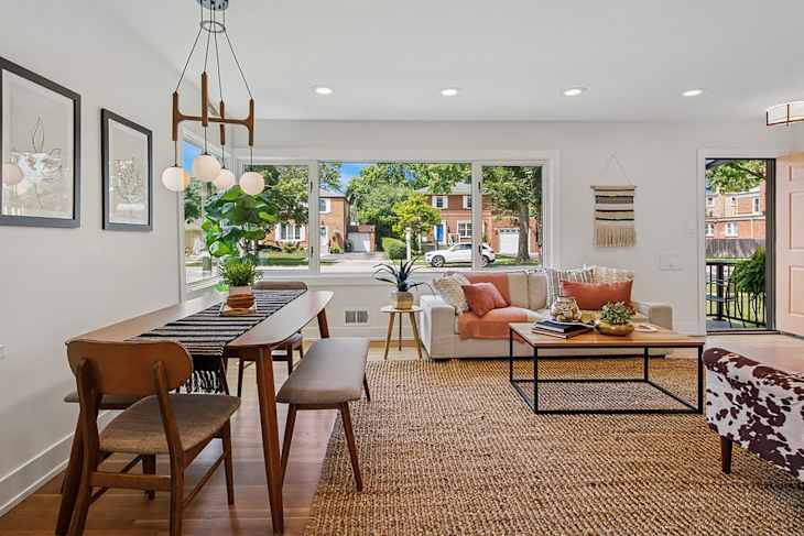 See How a Stager Transformed an Outdated '50s Ranch | Apartment Therapy