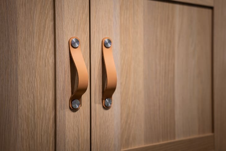 leather cabinet pulls