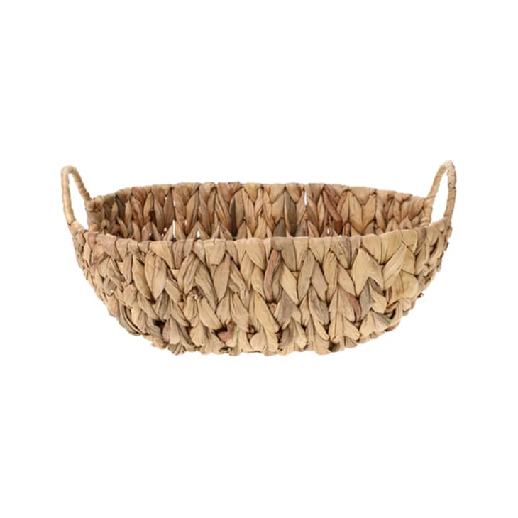 https://cdn.apartmenttherapy.info/image/upload/f_auto,q_auto:eco,w_730/at%2Fshopping%2F2023-06%2Fhome-decor-five-below%2Fwoven-basket-bowl