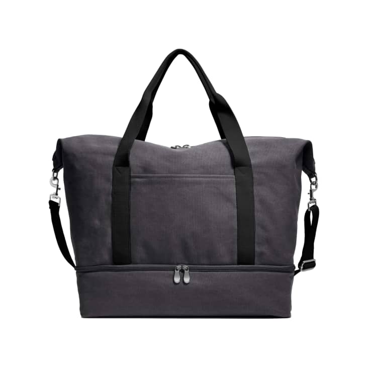 Lo & Sons Catalina Deluxe Tote Review: The Best Organized Travel Bag?