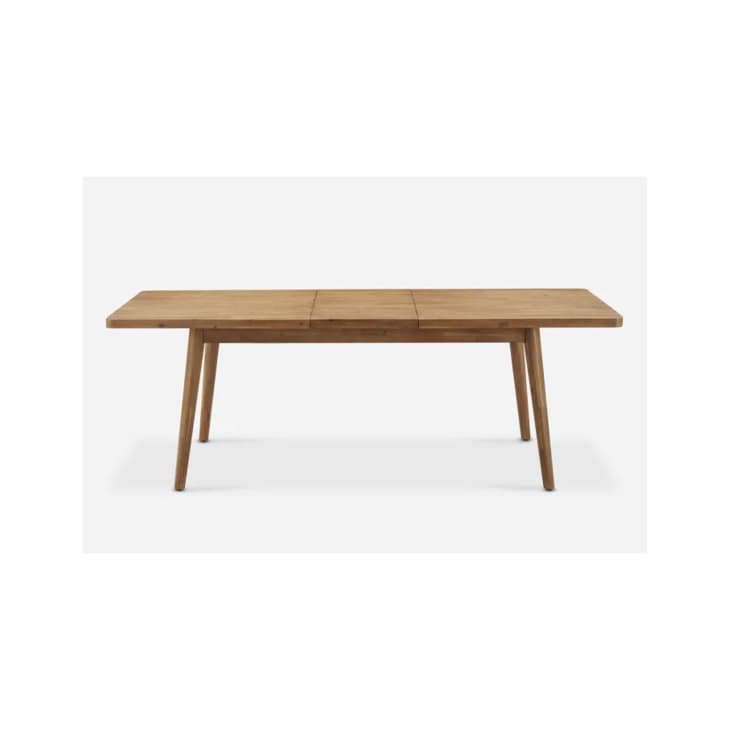 Seb Extendable Dining Table at Castlery