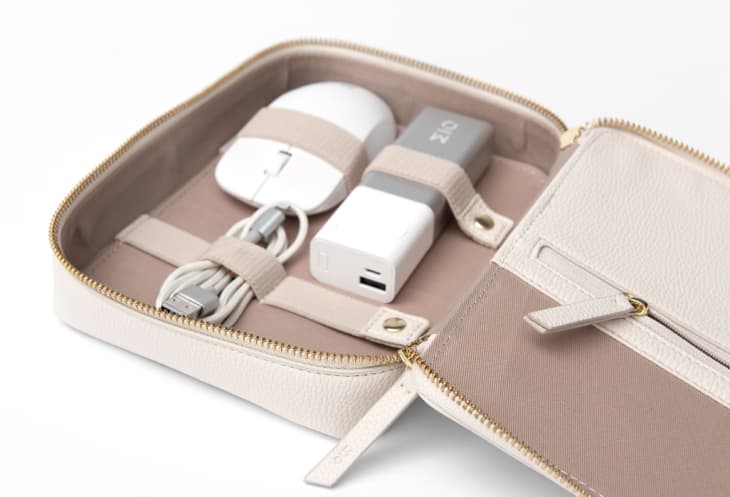 How To Make Your Phone the Most Stylish Travel Accessory with