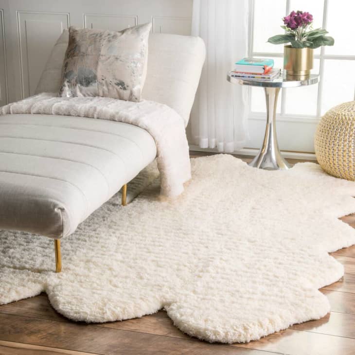 This New Rug Trend Is The Easiest Way
