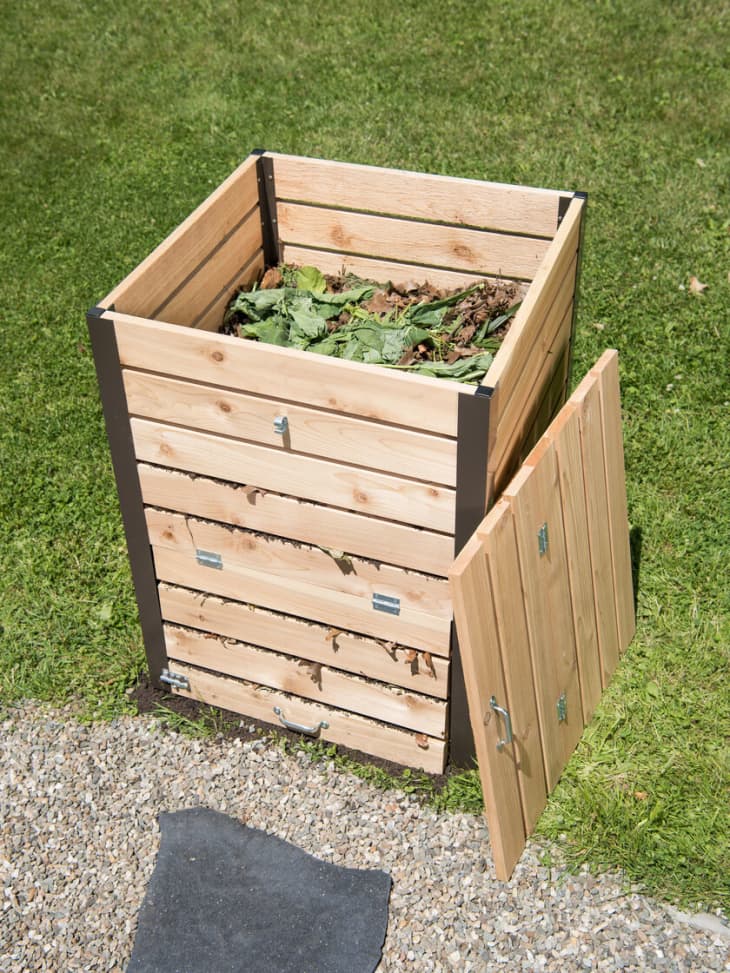 Cedar Outdoor Worm Bin