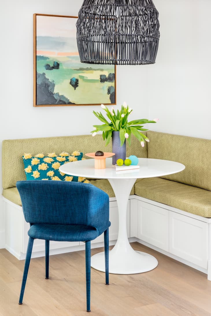 Breakfast nook by Caitlin Murray of Black Lacquer Designs