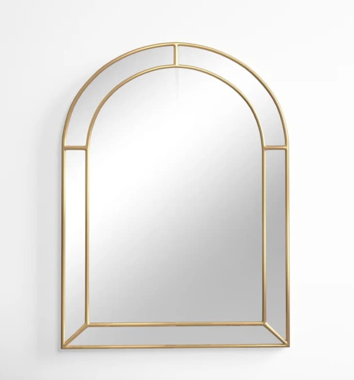 Arch-shaped mirror