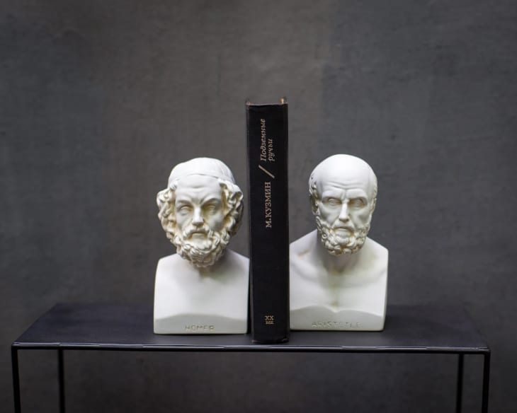 Homer and Aristotle busts used as bookends