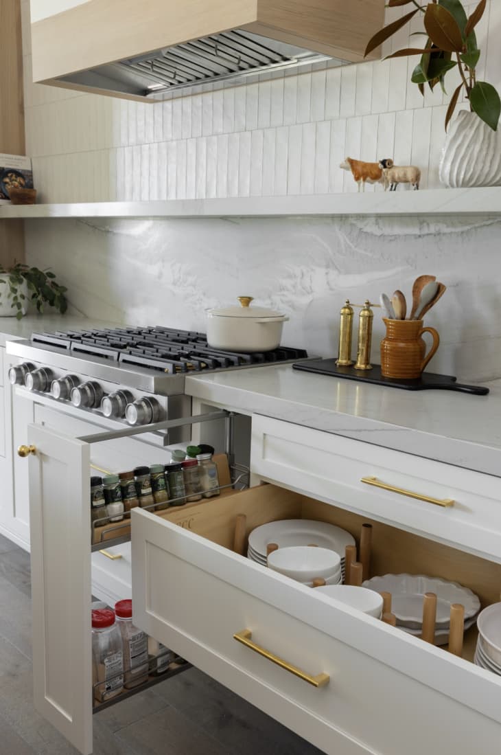 The 7 BEST Kitchen Floating Shelves: 2023 Styles!