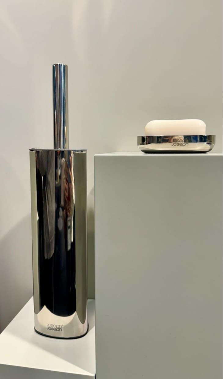 Sleek bathroom toilet brush holder and soap dish at the 2024 Ambiente Trade show in Frankfurt, Germany