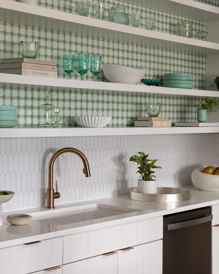 A Builder-Grade Condo Kitchen Gets a Bold Glow-Up | The Kitchn