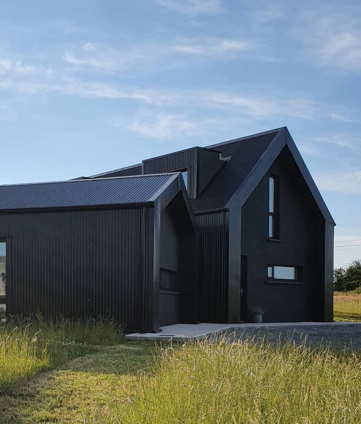 Blackish House sideA、sideB Blackish House sideA→ ←sideZ Blackish House side A & sideZ