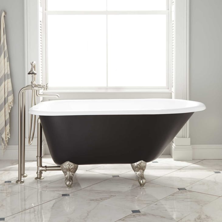 12 Small Bathtubs - 54-inch & 48-inch Soaker Tubs for Small Bathrooms ...