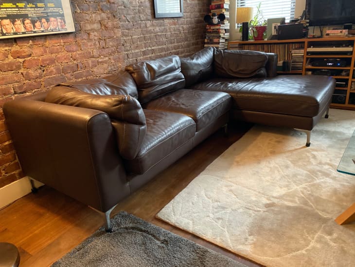 Snag These 5 Leather Couches on Bazaar Apartment Therapy