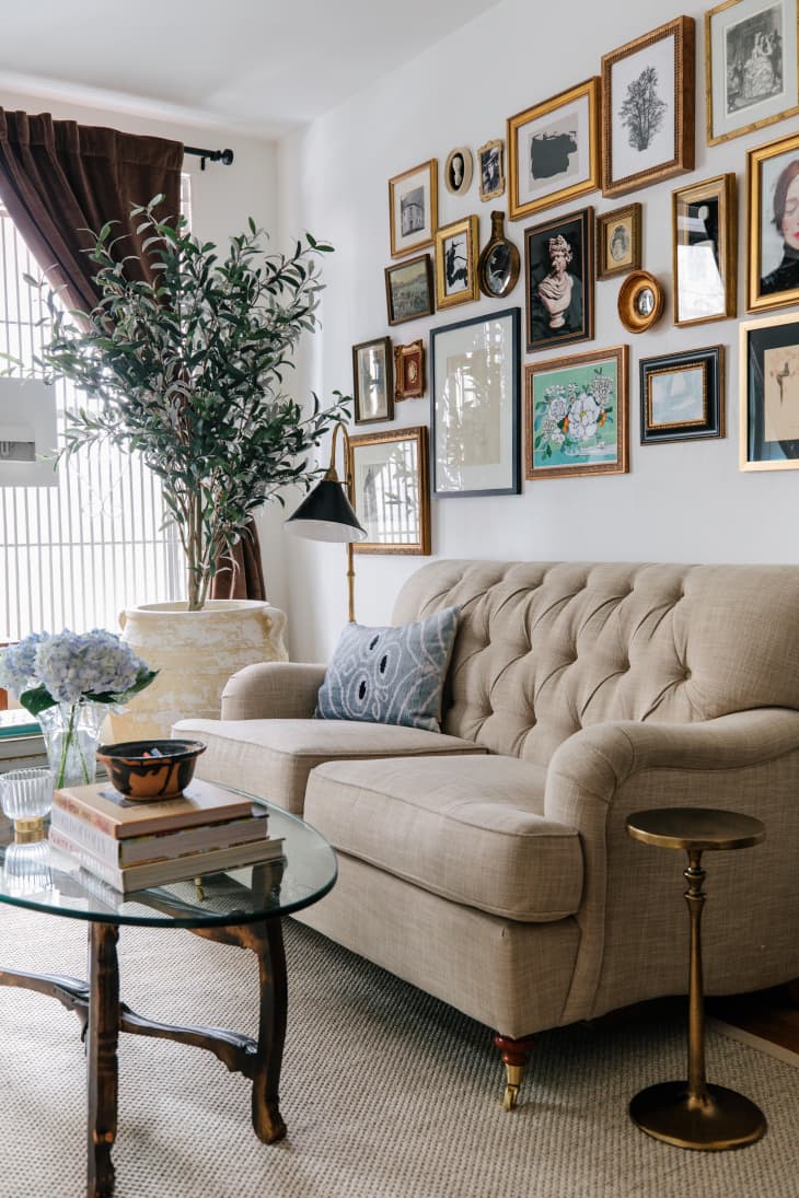 5 Important Lessons For Hanging Large Gallery Wall Apartment Therapy