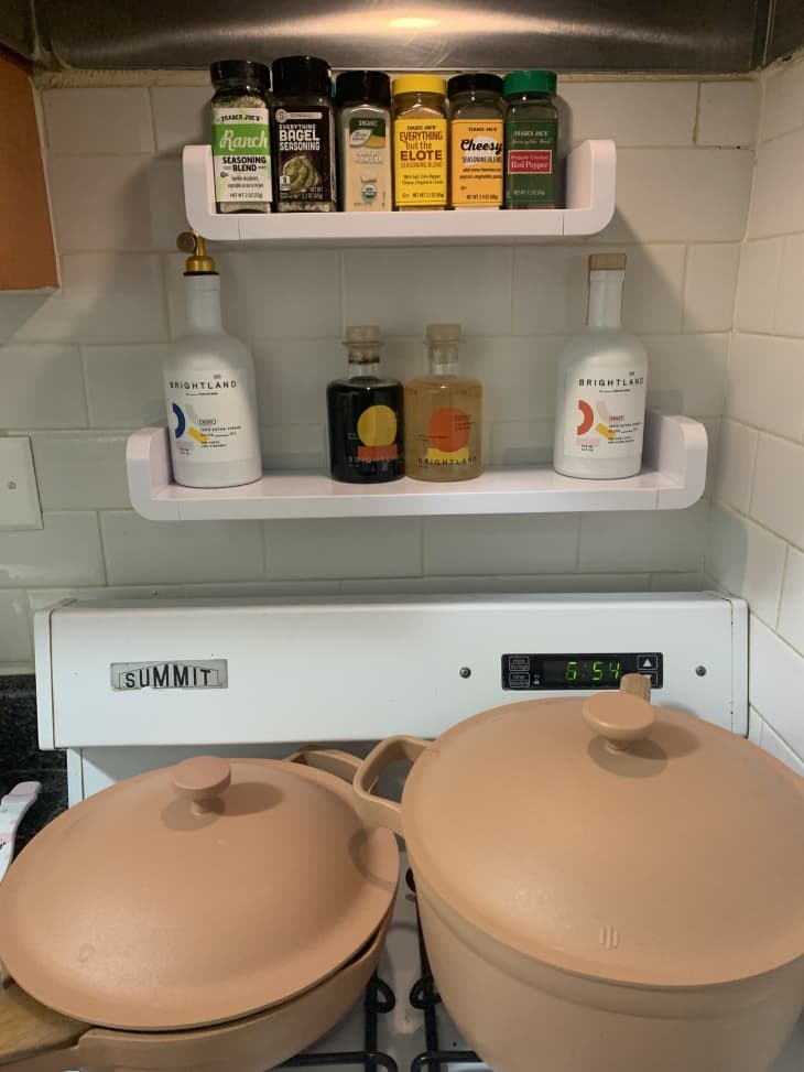 Amazon's Adhesive Floating Shelves Are The Ultimate Hack for Renters