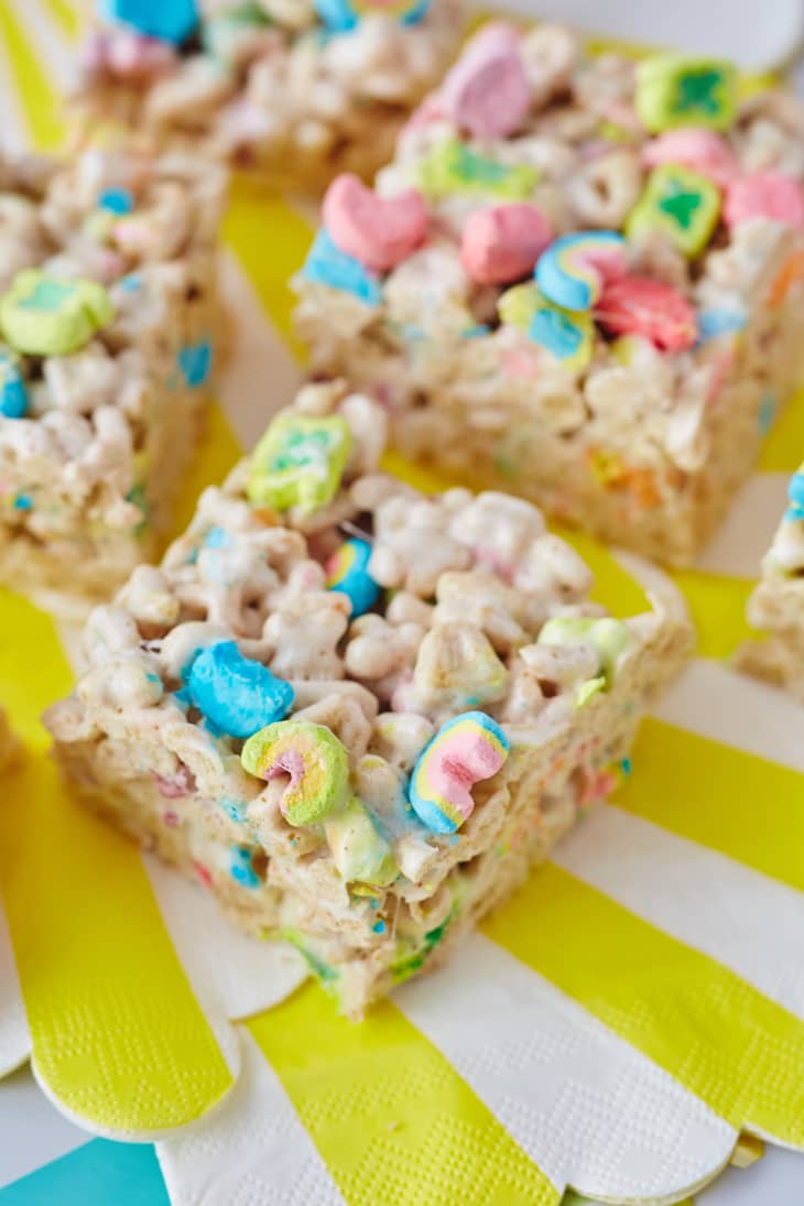 Lucky Charms Treats Recipe (Topped With Mini Marshmallows) | The Kitchn