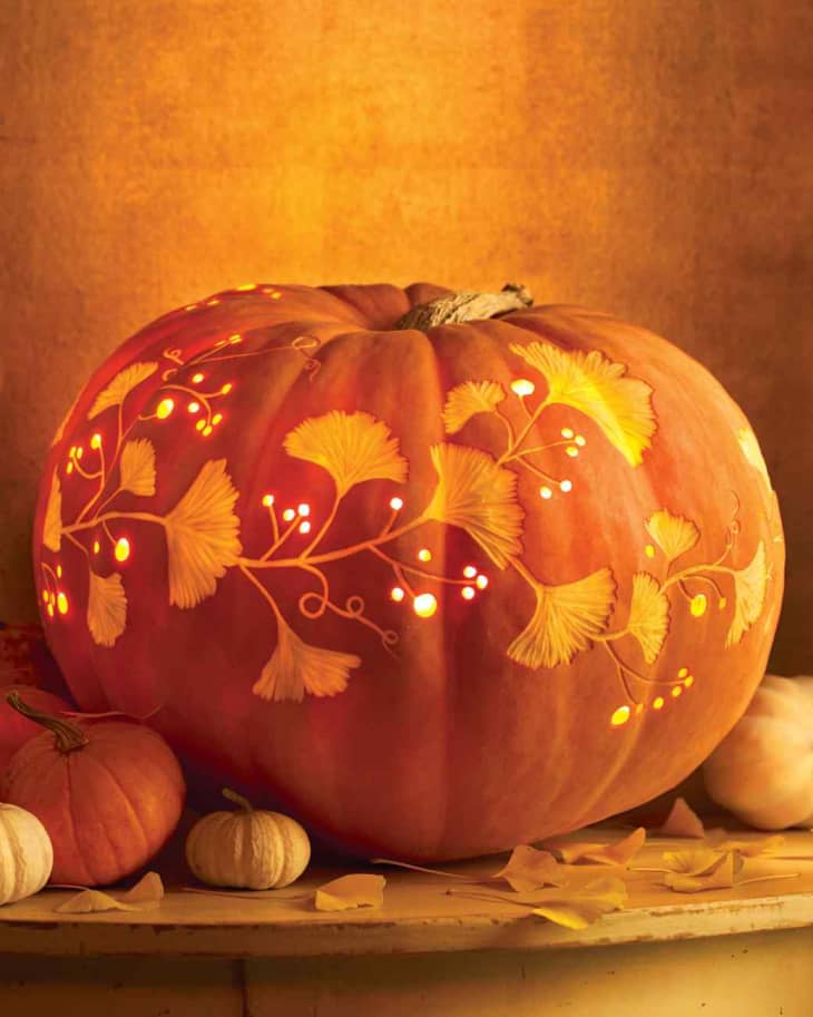 Easy Pumpkin Carving Ideas For Halloween Apartment Therapy   1e9669dc0a5fc98af89244786d186f7468159e77