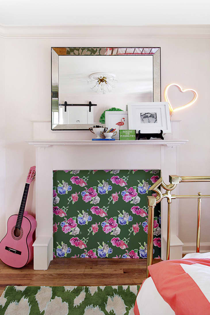 RenterFriendly Ideas for Using Removable Wallpaper Apartment Therapy