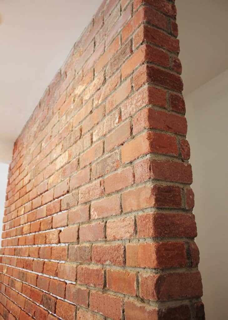 Before & After: Vickiann’s DIY Real Brick Wall | Apartment Therapy