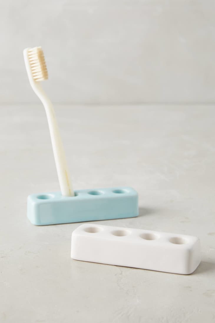 The Best (Most Sanitary) Place to Store a Toothbrush Apartment Therapy