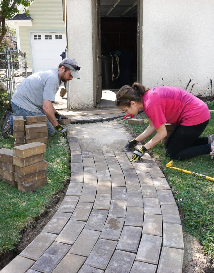 Backyard Design Project Progress: Laying Down Pavers | Apartment Therapy