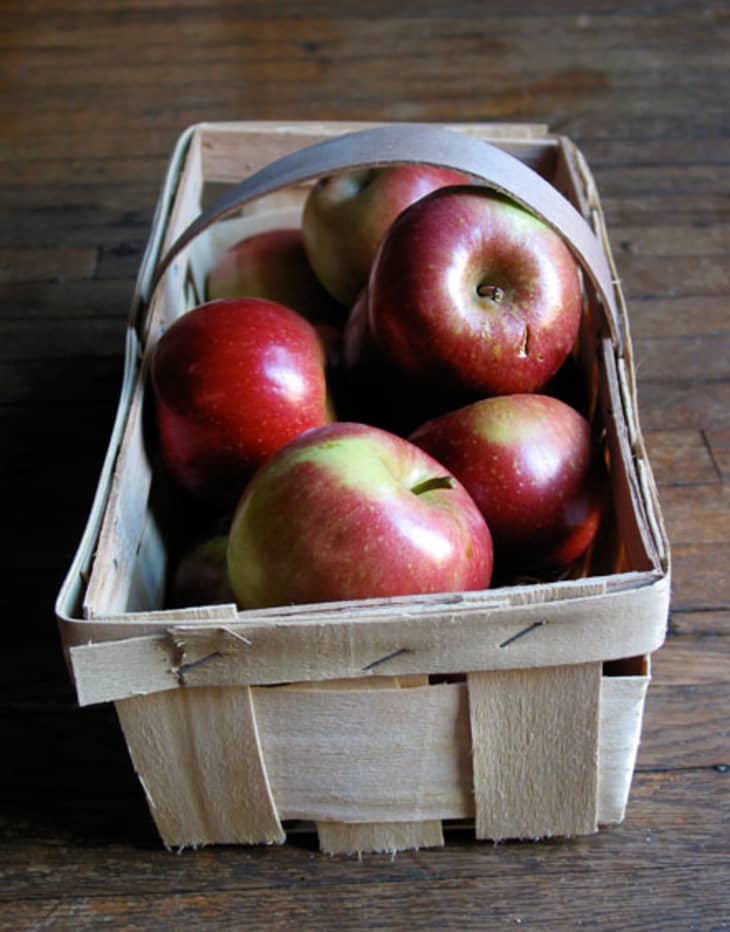 Everything You Need to Know About Buying and Cooking with Apples The