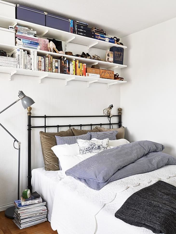 5 Things You Didn’t Know You Could Fit in Your Small Bedroom (But