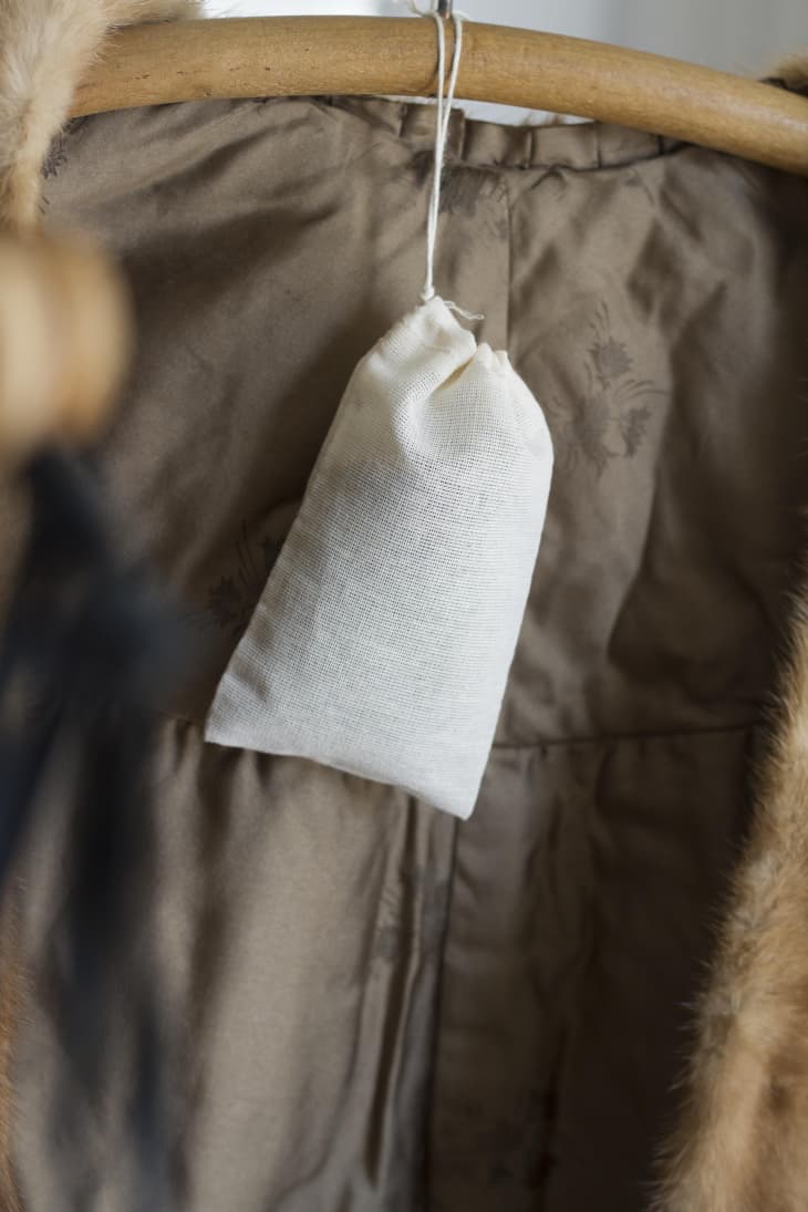 How To Make a MothRepellent Sachet Apartment Therapy