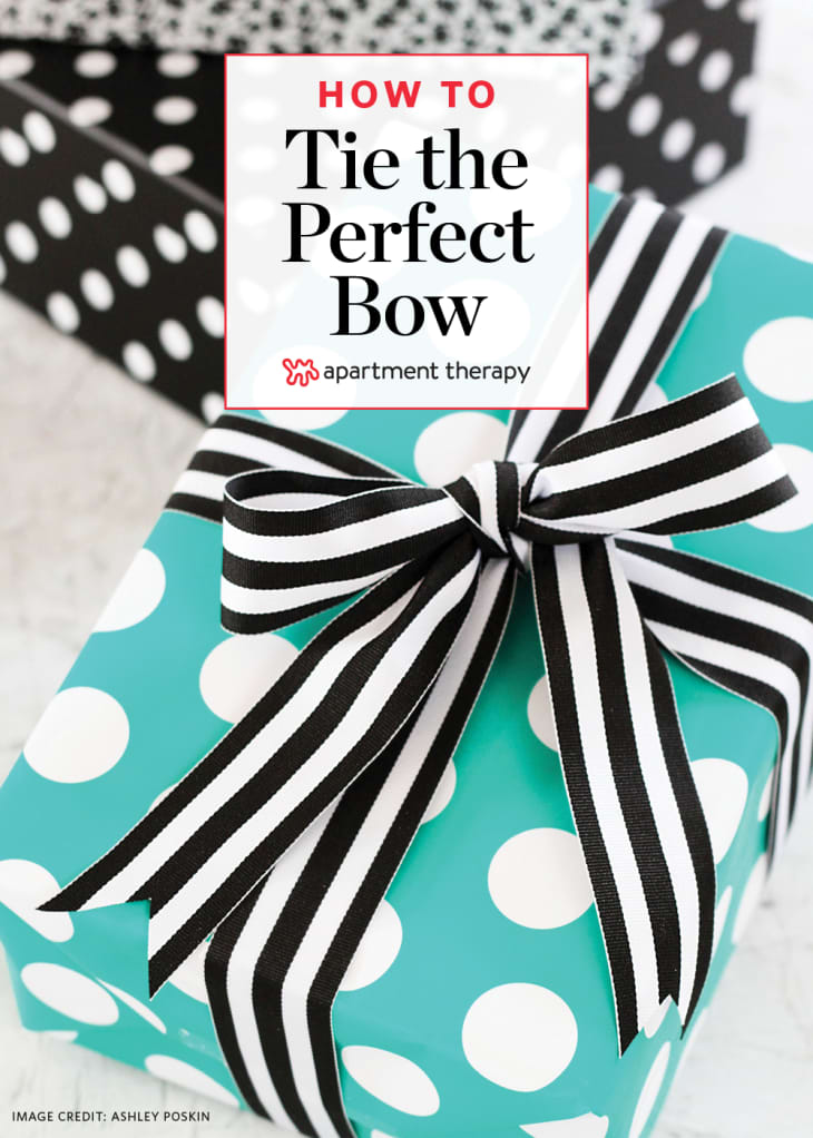 how-to-tie-a-perfect-bow-on-a-present-steps-video-apartment-therapy