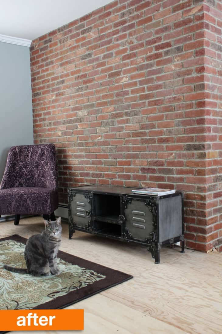 Before & After: Vickiann’s DIY Real Brick Wall | Apartment Therapy