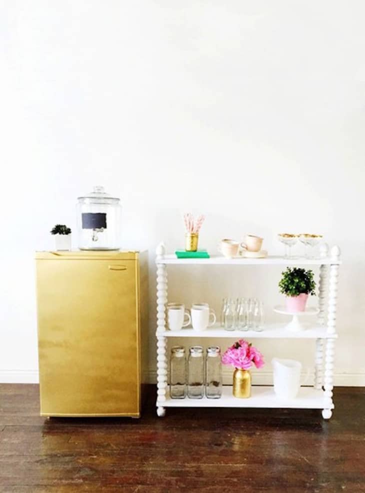 Gold Spray Paint DIY Ideas to Make Anything Look Expensive Apartment