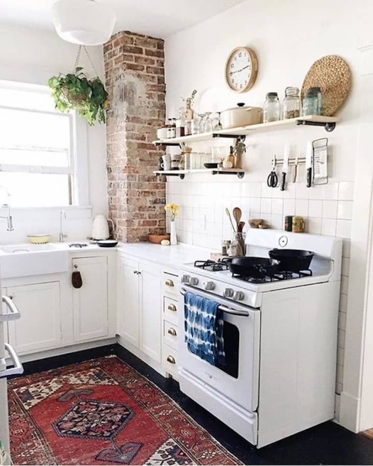 The Secret to Kitchens & Bathrooms That Will Never Go Out of Style ...