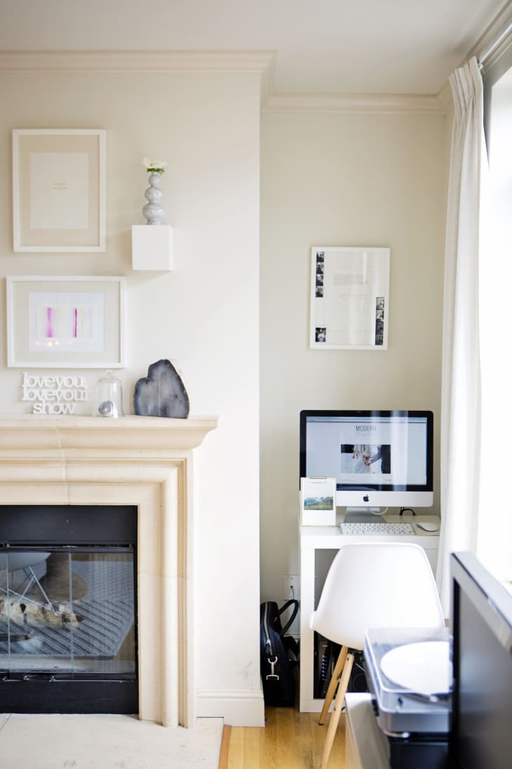 10 Living Room Office Ideas How to Make a Home Office Nook